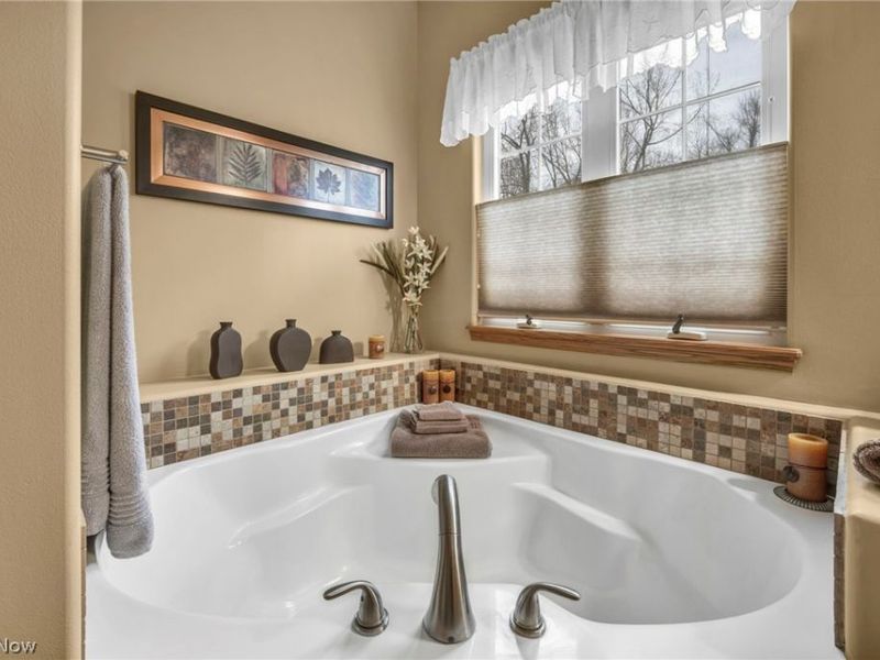 1175 Aurora Hill Drive , Aurora, OH 44202 Photo 21