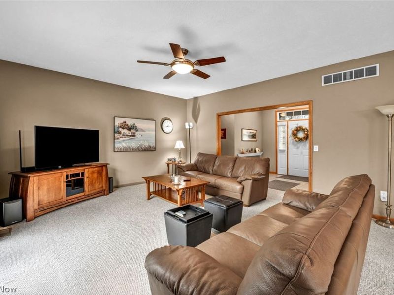 1175 Aurora Hill Drive , Aurora, OH 44202 Photo 6