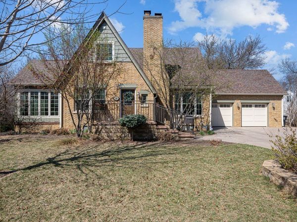 2405 23rd Avenue A , Moline, IL 61265