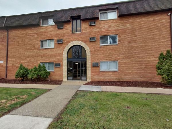 2345 185th Court, Unit 27, Lansing, IL 60438