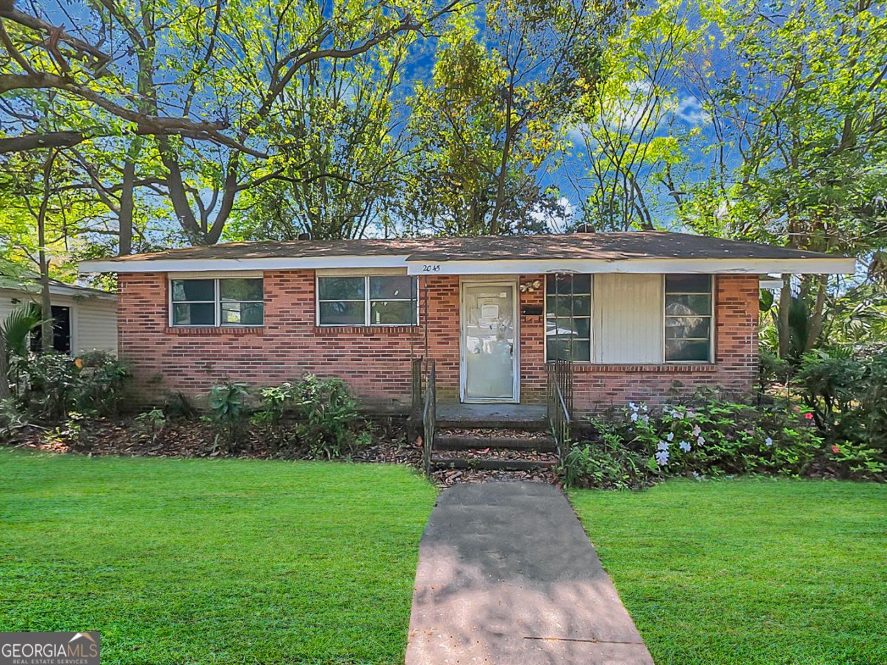 2045 E 42nd Street, Savannah, GA 31404 Main Photo