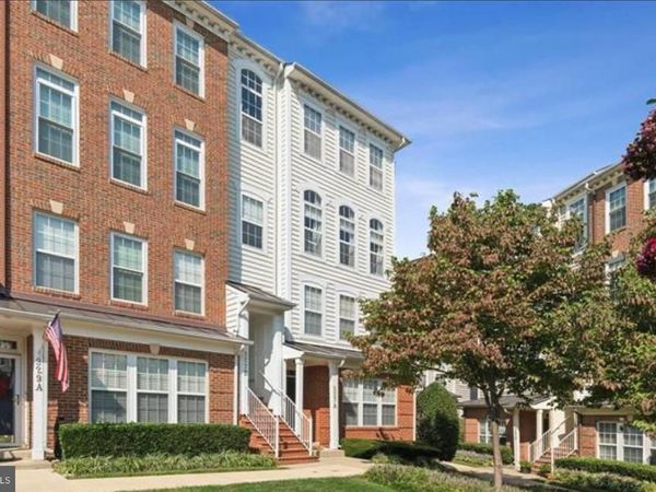 327 B CROSS GREEN STREET, Unit 327B, GAITHERSBURG, MD 20878