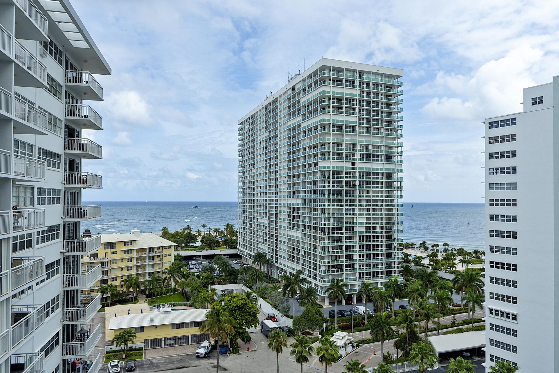 1920 S Ocean Drive, Unit 1207, Fort Lauderdale, FL 33316 Photo