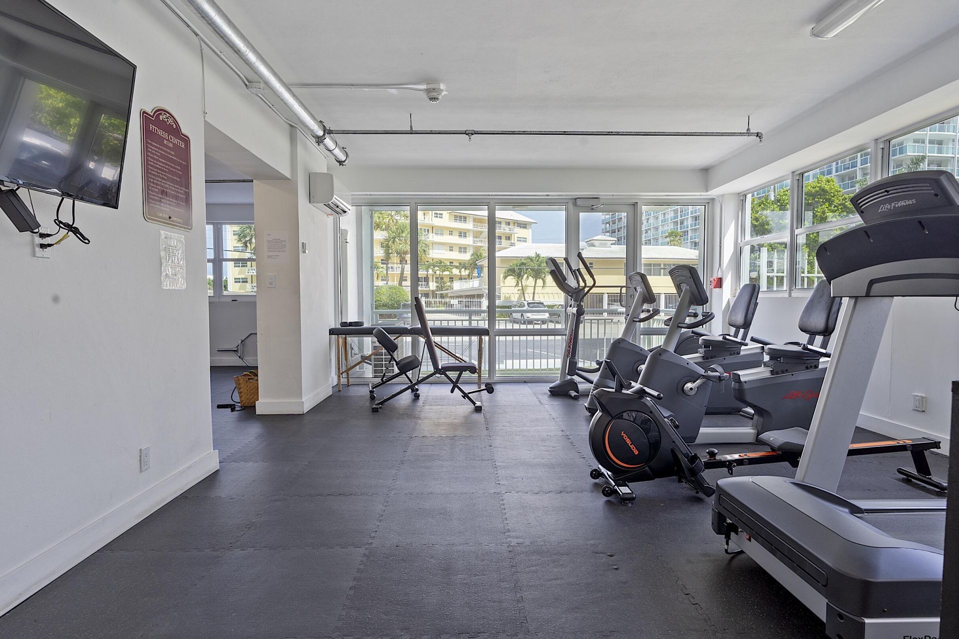 1920 S Ocean Drive, Unit 1207, Fort Lauderdale, FL 33316 Photo