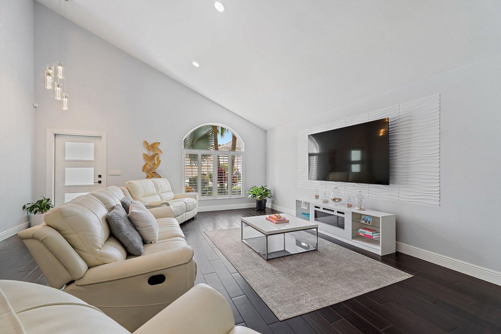 463 Woodview Circle, Palm Beach Gardens, FL 33418 Photo