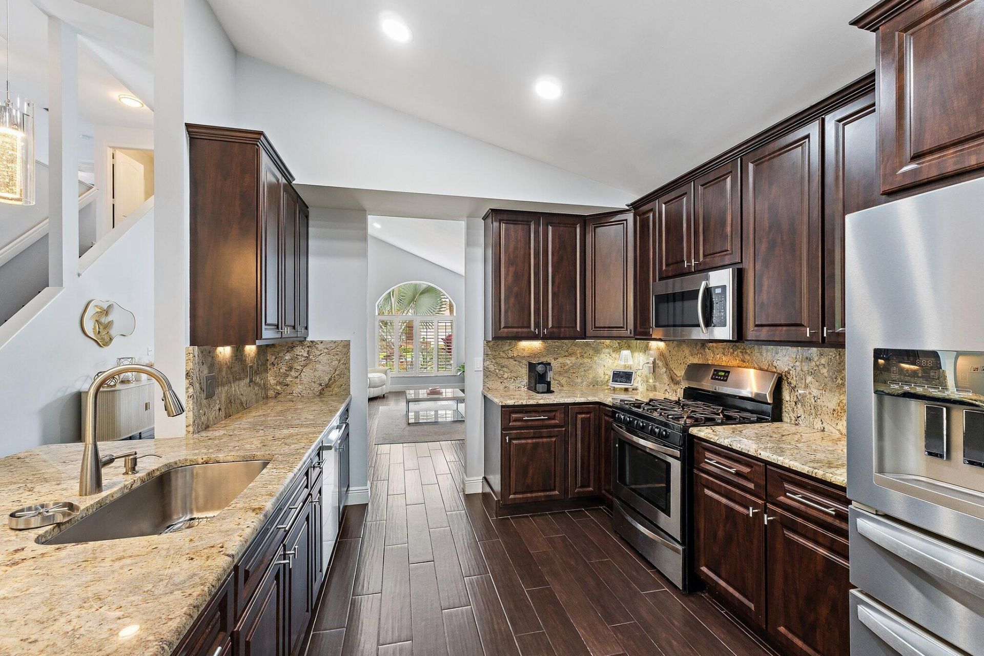 463 Woodview Circle, Palm Beach Gardens, FL 33418 Photo