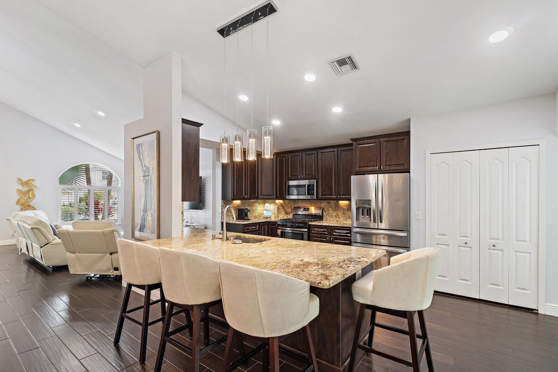 463 Woodview Circle, Palm Beach Gardens, FL 33418 Photo