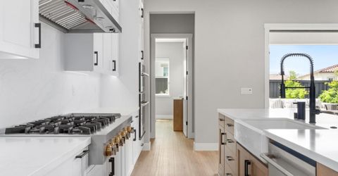 4371 Fox Hollow St, Folsom, CA 95630 Photo