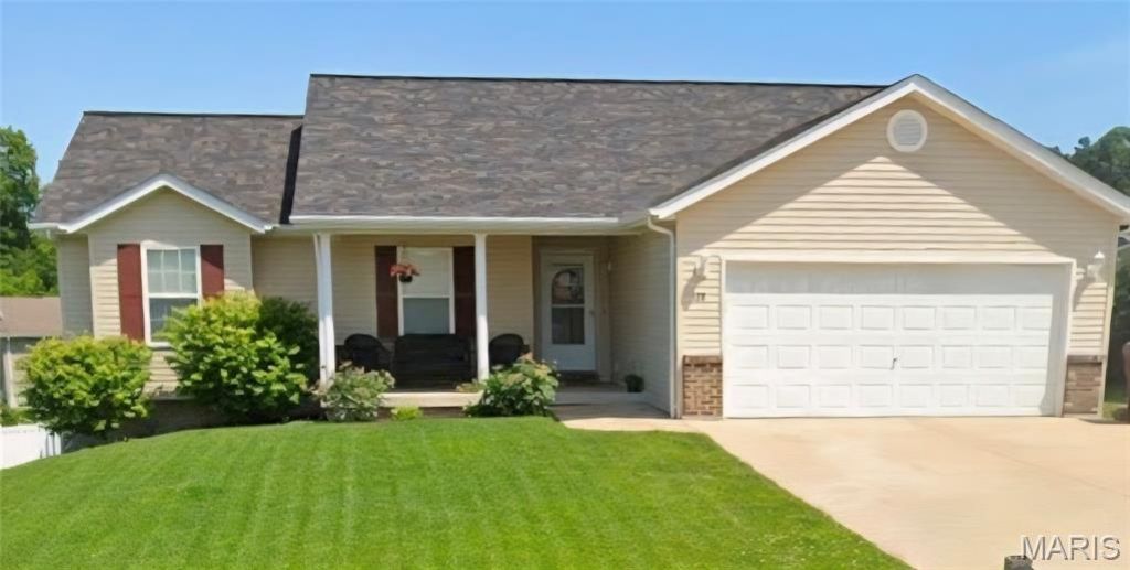 120 Wellington Drive , Troy, MO 63379 Main Photo