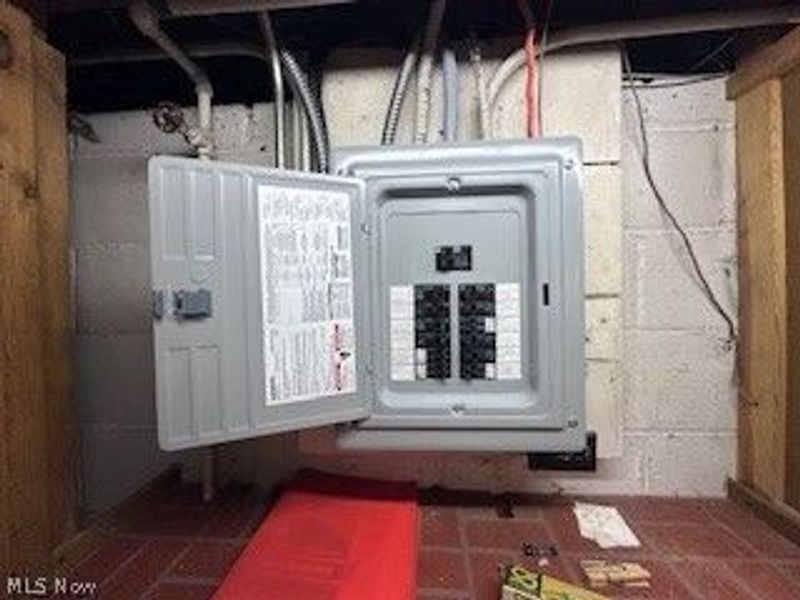 10801 Blossom Avenue , Parma, OH 44130 Photo 13