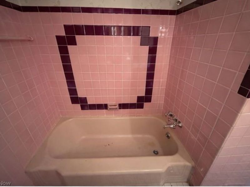 10801 Blossom Avenue , Parma, OH 44130 Photo 6