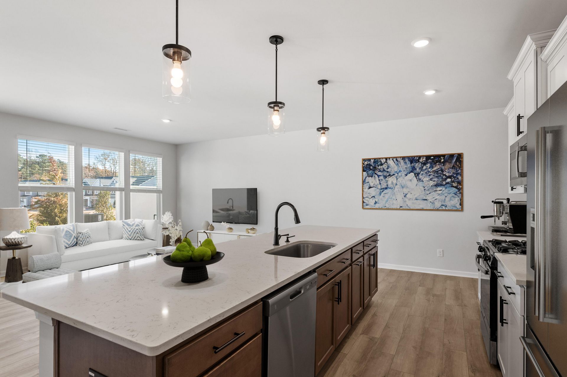 110 Dahlberg Street Photo 5