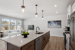 110 Dahlberg Street photo 4