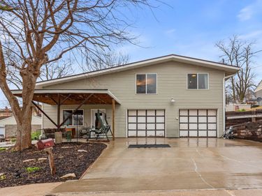 417 N 6TH Street, MISSOURI VALLEY, IA 51555