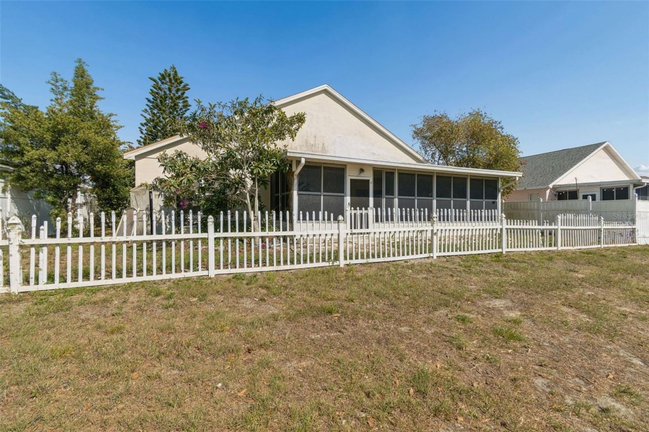 10127 Barnett Loop, Port Richey, FL 34668 Photo