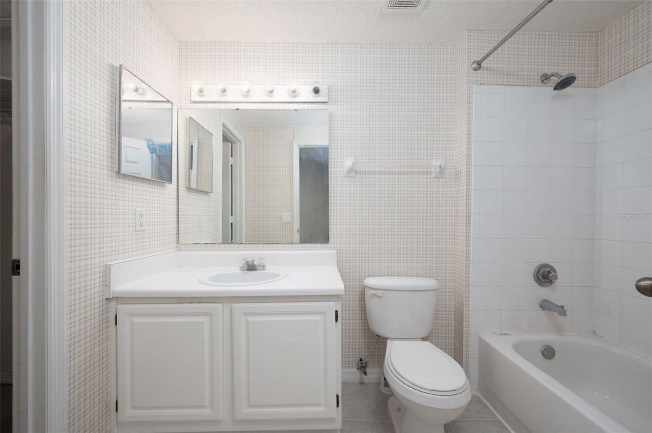 10000 SW 52nd Avenue, Unit 188, Gainesville, FL 32608 Photo