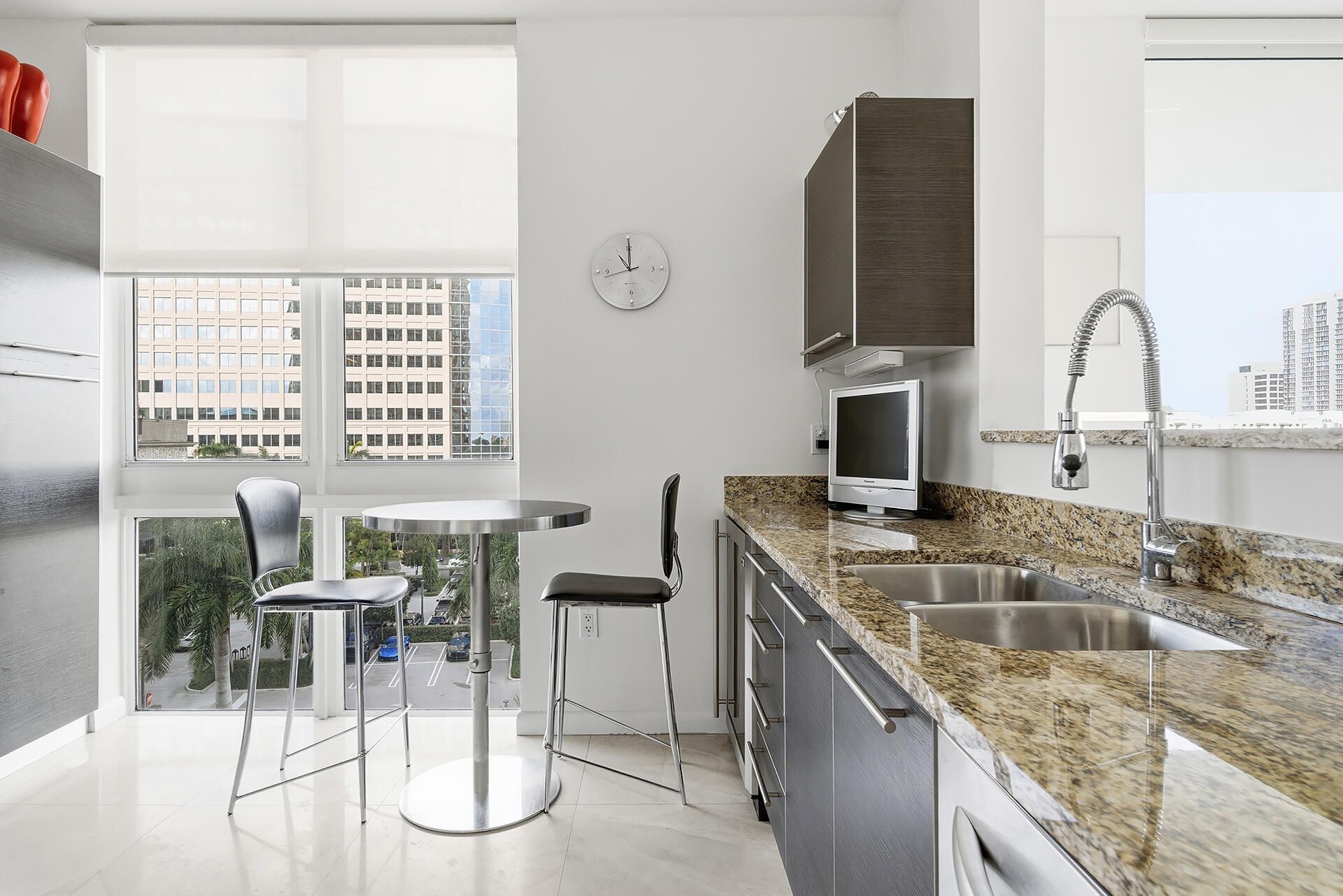 550 Okeechobee Boulevard, Unit 602, West Palm Beach, FL 33401 Photo