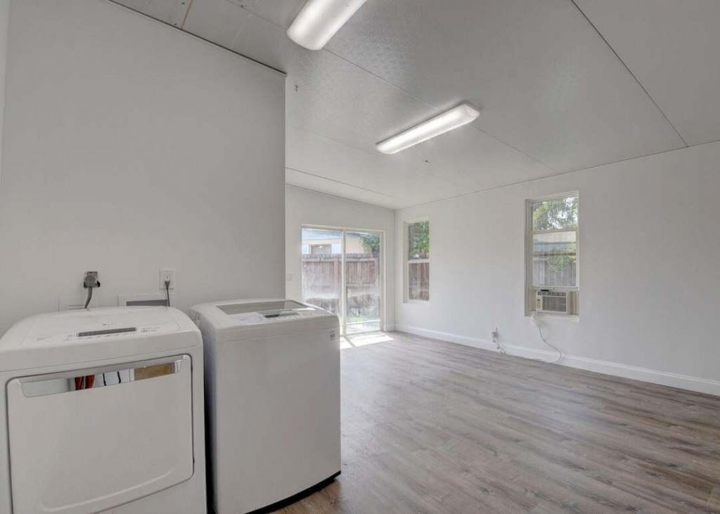 612 Hibiscus Drive, Royal Palm Beach, FL 33411 Photo