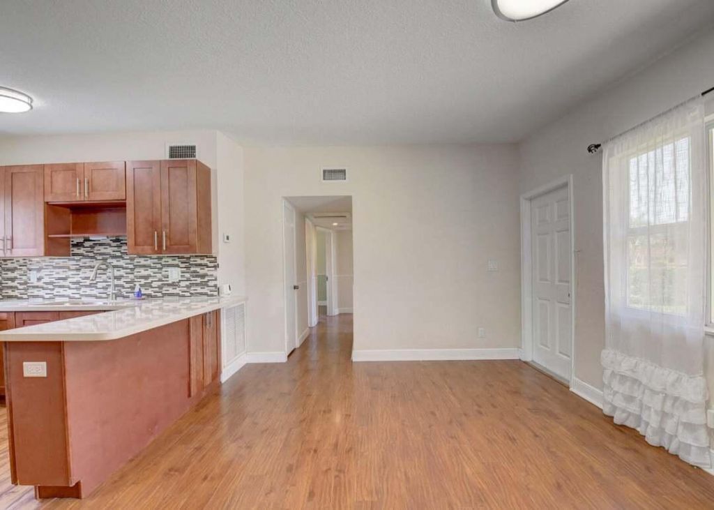 612 Hibiscus Drive, Royal Palm Beach, FL 33411 Photo