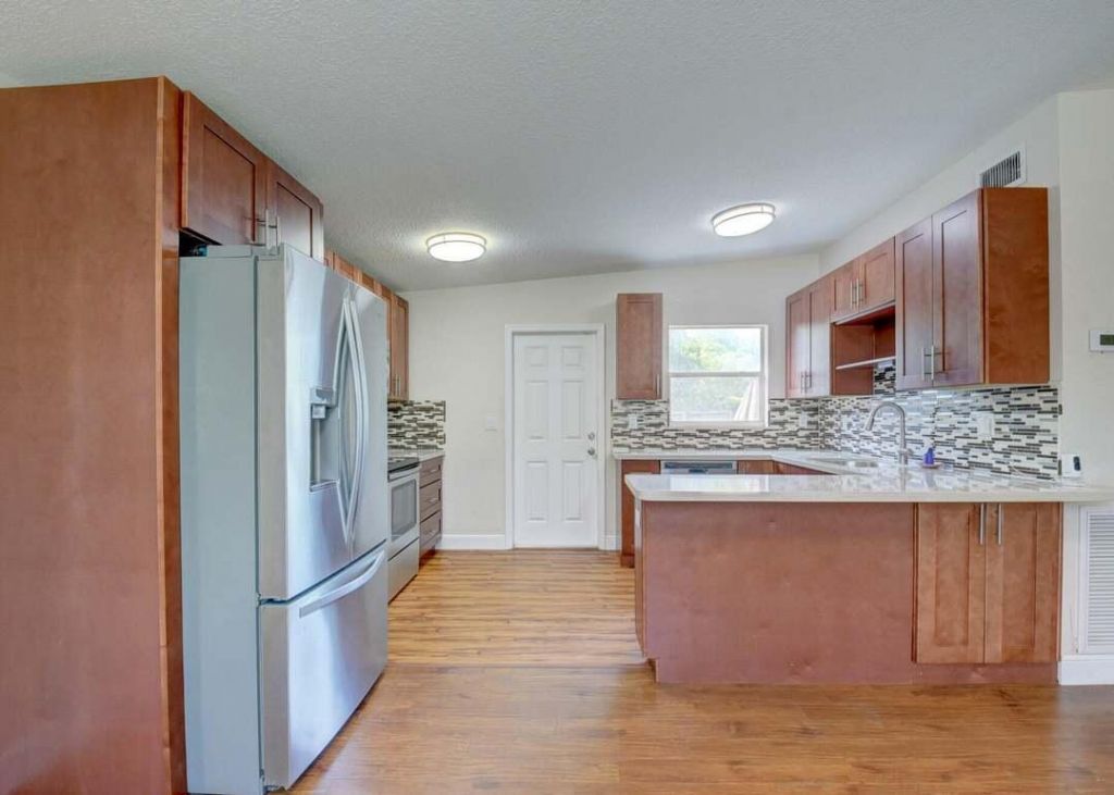 612 Hibiscus Drive, Royal Palm Beach, FL 33411 Photo