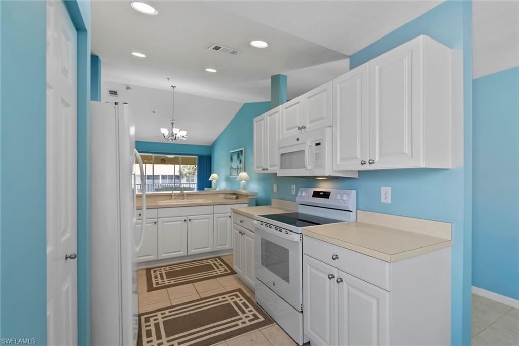 4970 Deerfield Way, Unit F202, Naples, FL 34110 Photo