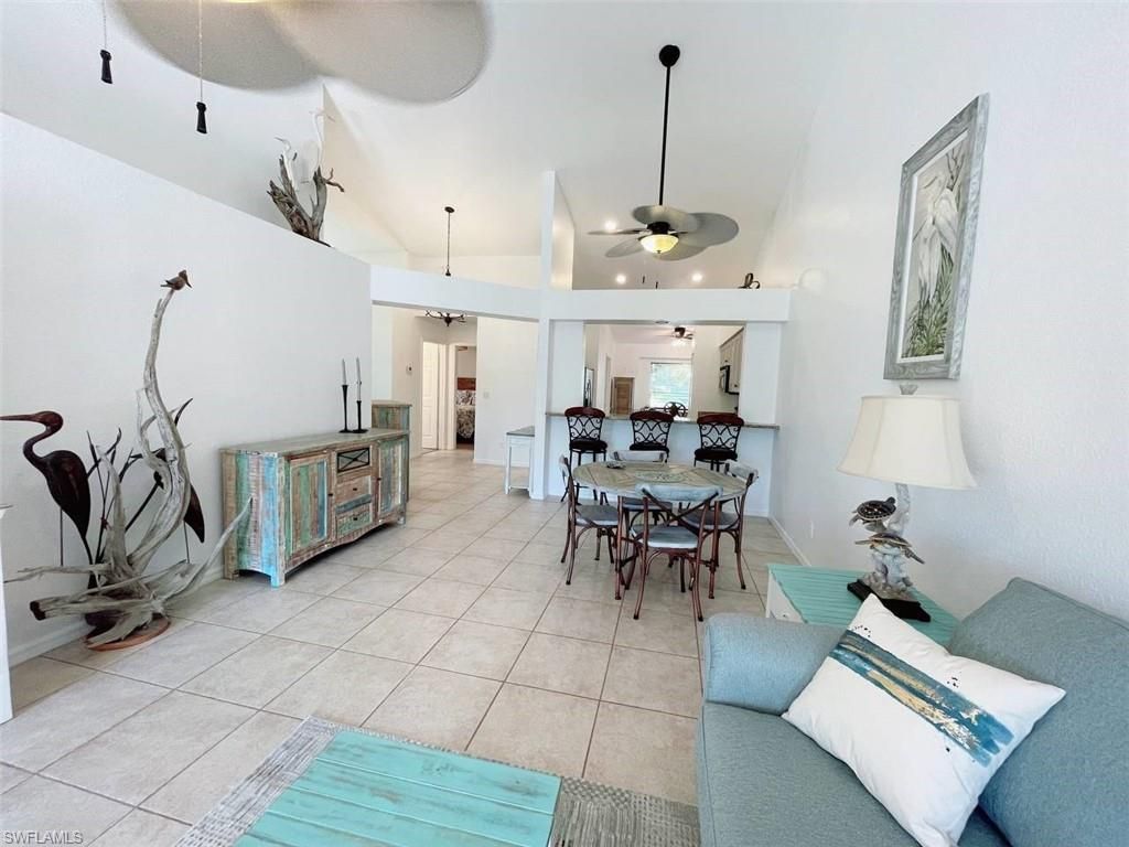 2037 W Crown Pointe Blvd, Naples, FL 34112 Photo