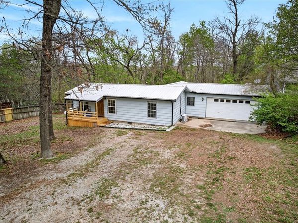 18880 Shoreline, Fayetteville, AR 72703