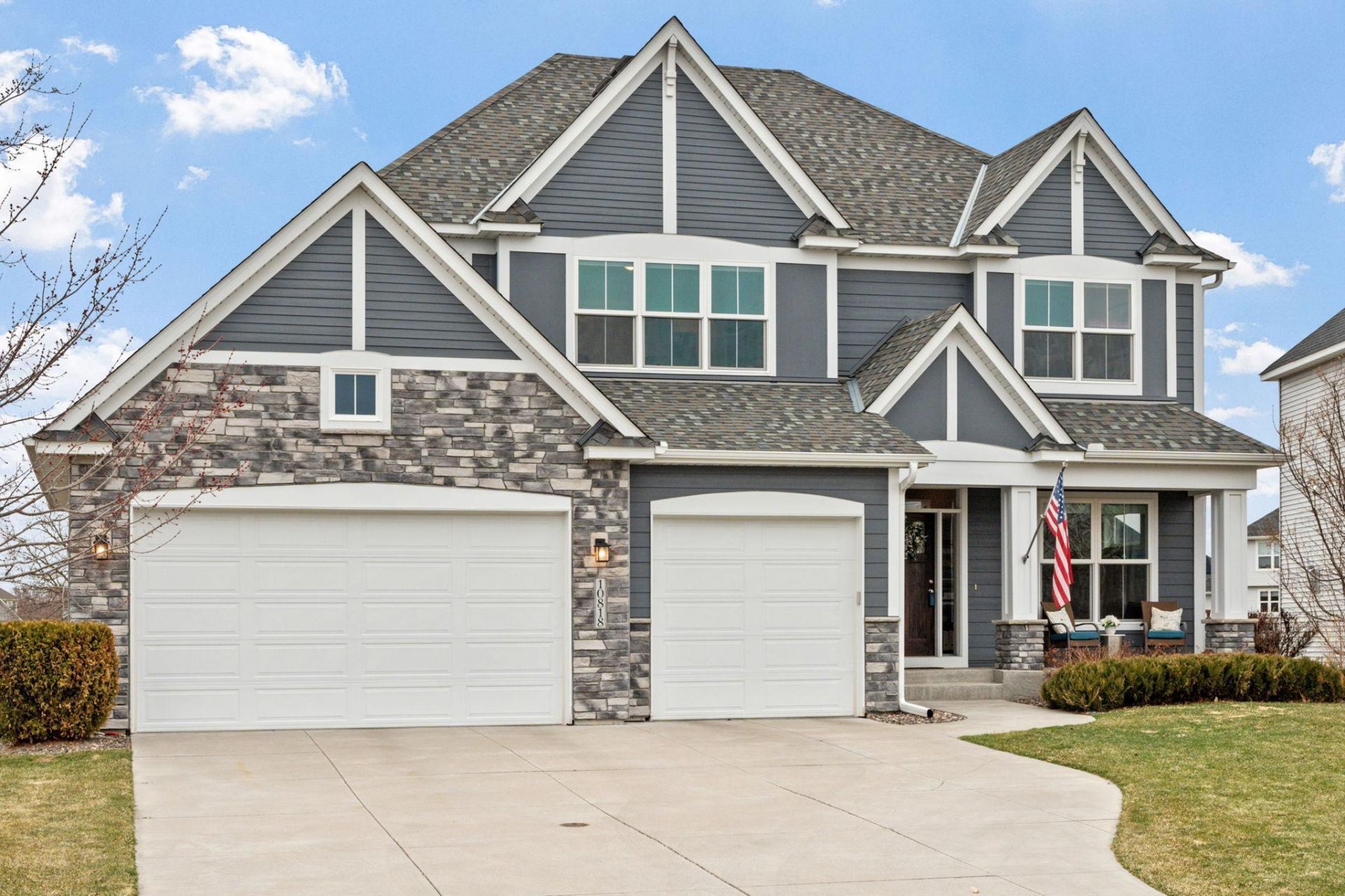 10818 Glenview Place , Champlin, MN 55316