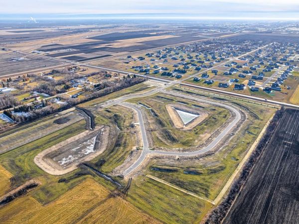 4834 42 Avenue N, Reiles Acres, ND 58102