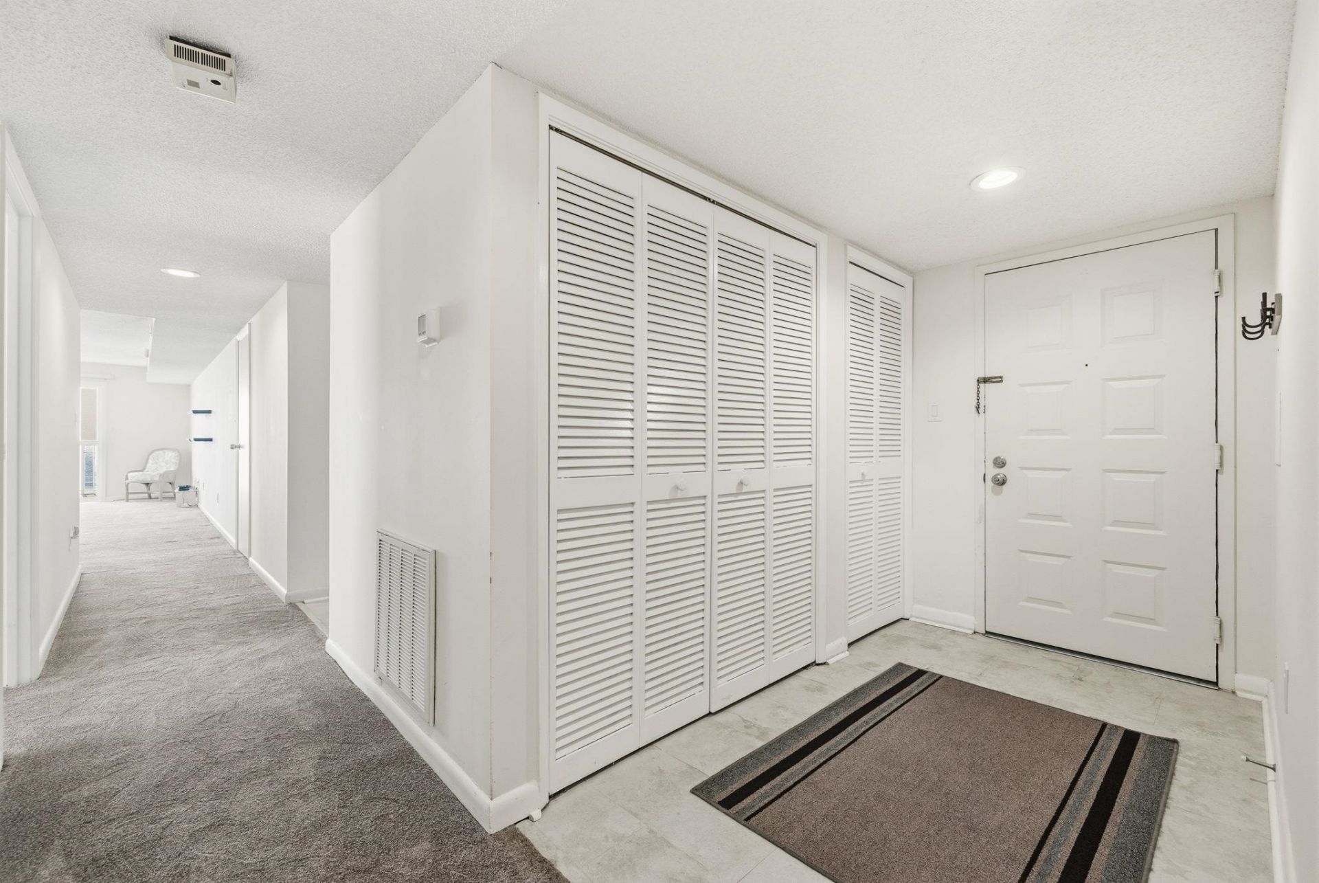 1520 N Waccamaw Dr.  Photo 10