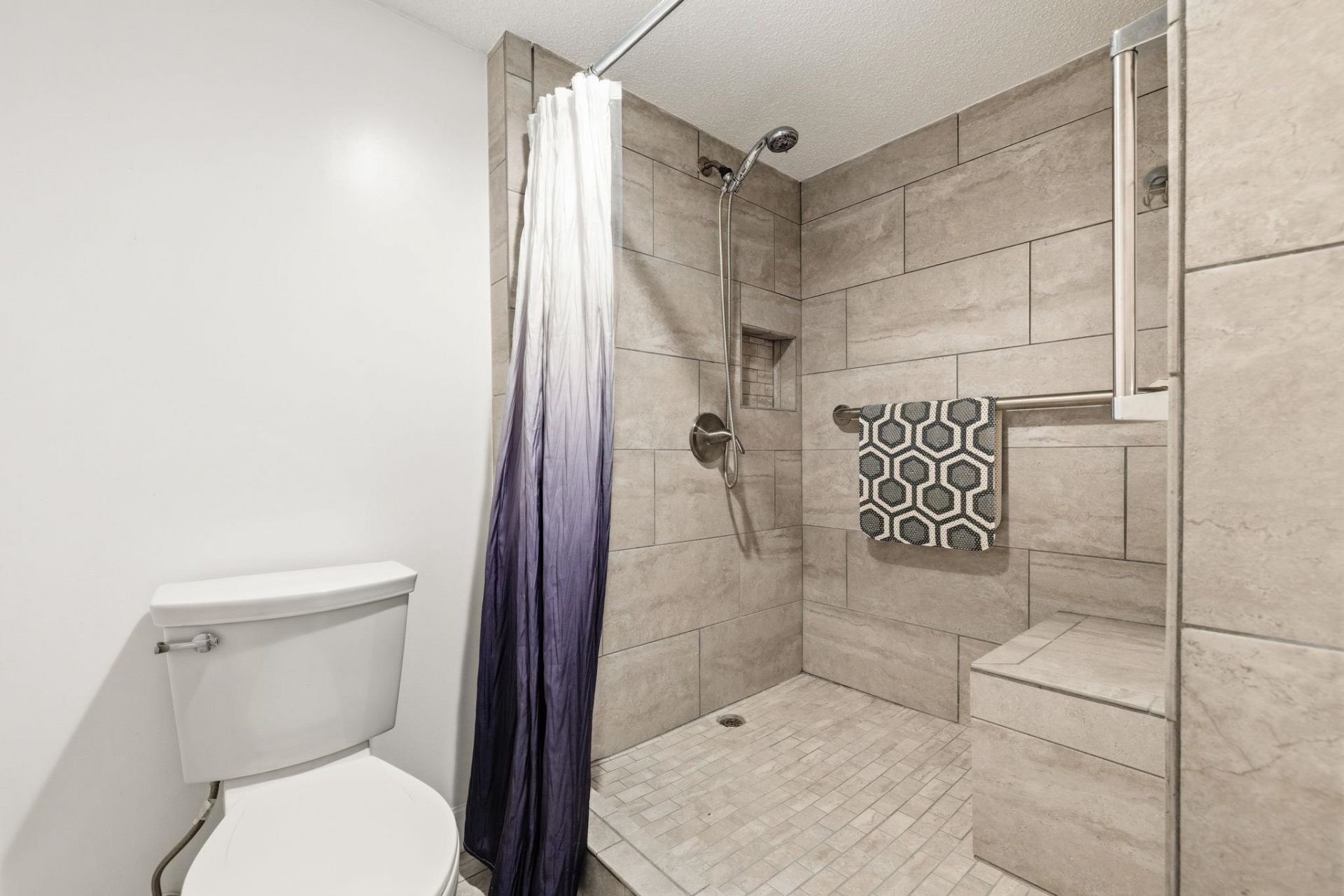 1520 N Waccamaw Dr.  Photo 24