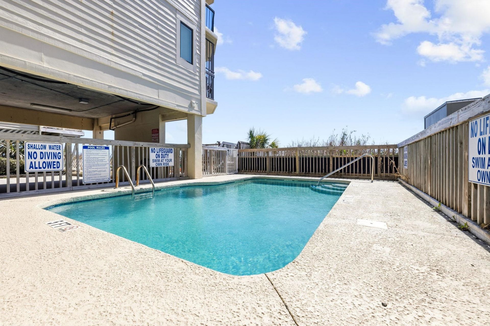 1520 N Waccamaw Dr.  Photo 34