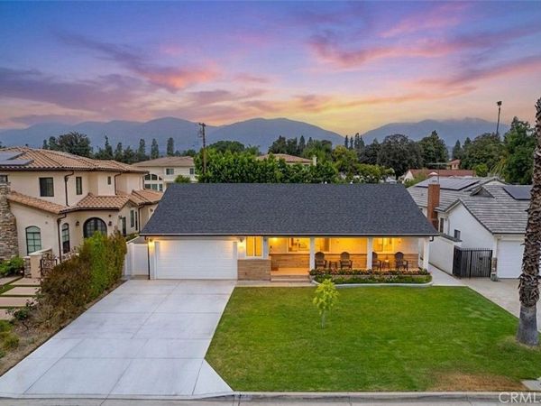 31 W Le Roy Avenue, Arcadia, CA 91007