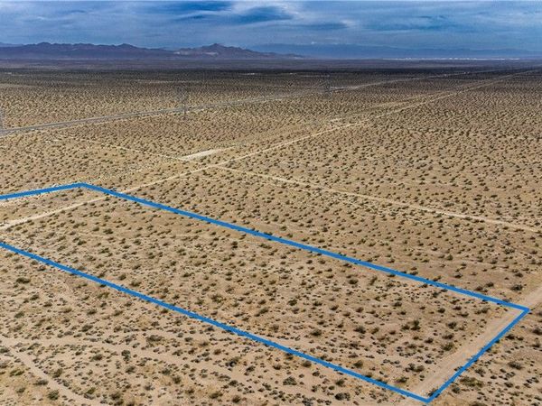 1 Vancouver Avenue, Adelanto, CA 92301