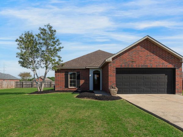 9410 Garrett Road , Maurice, LA 70555