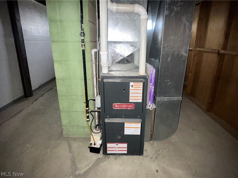 3106 Northwest Boulevard NW, Warren, OH 44485 Photo 18