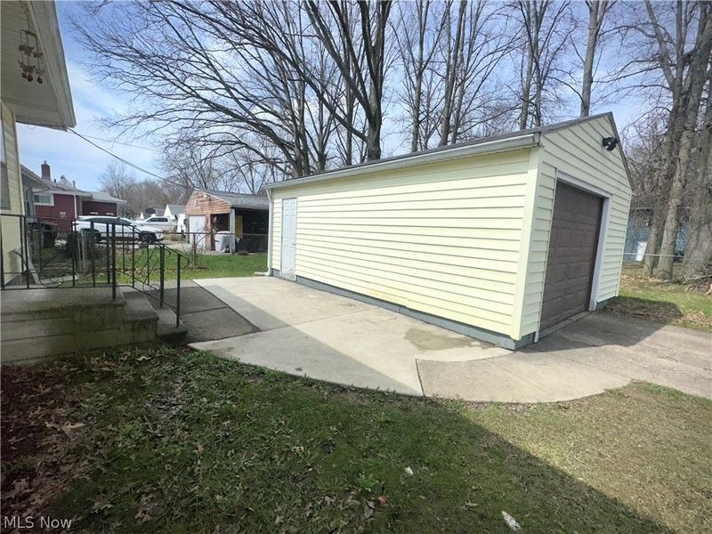 3106 Northwest Boulevard NW, Warren, OH 44485 Photo 21