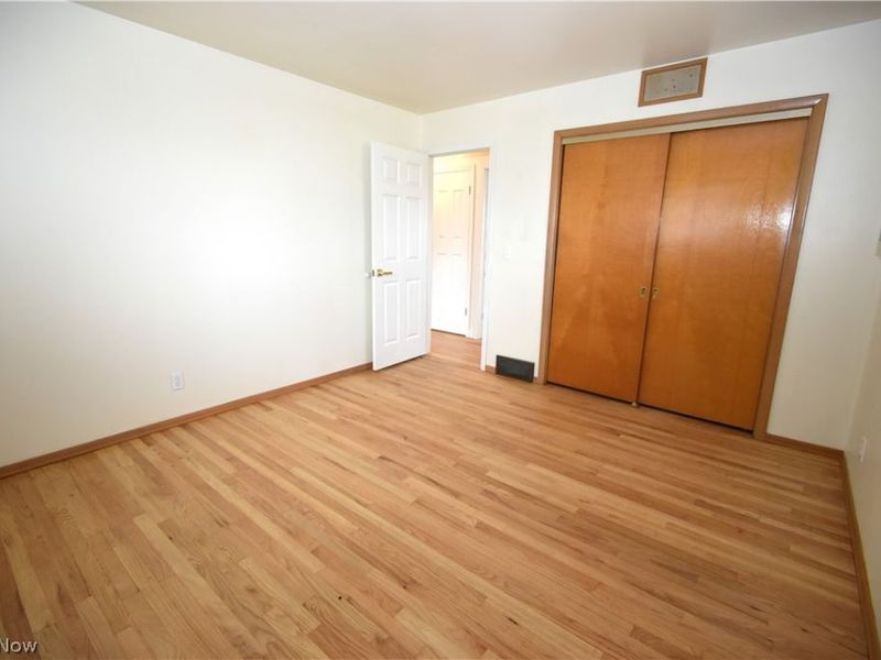 3106 Northwest Boulevard NW, Warren, OH 44485 Photo 9