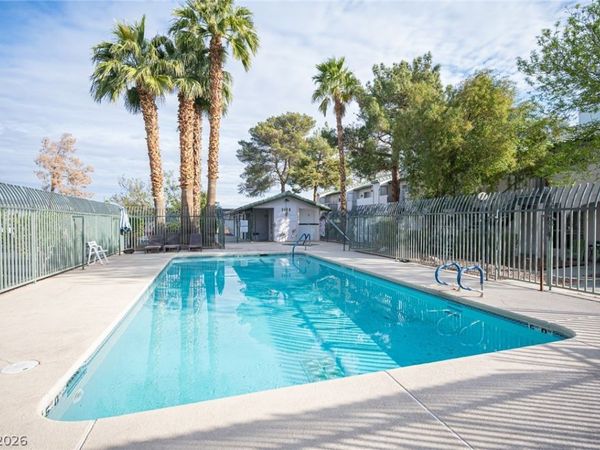 2430 Old Forge Lane , Unit 106, Las Vegas, NV 89121