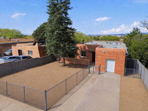 2042 Calle Lorca , Santa Fe, NM 87505