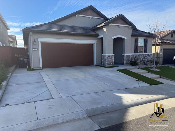 160 Hermosa Ct, Lincoln, CA 95648