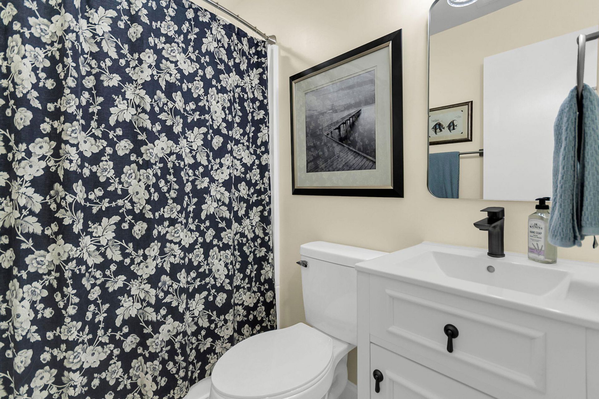 1814 Walsingham Way Photo 21