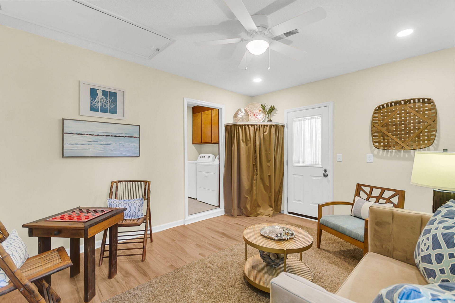 1814 Walsingham Way Photo 37