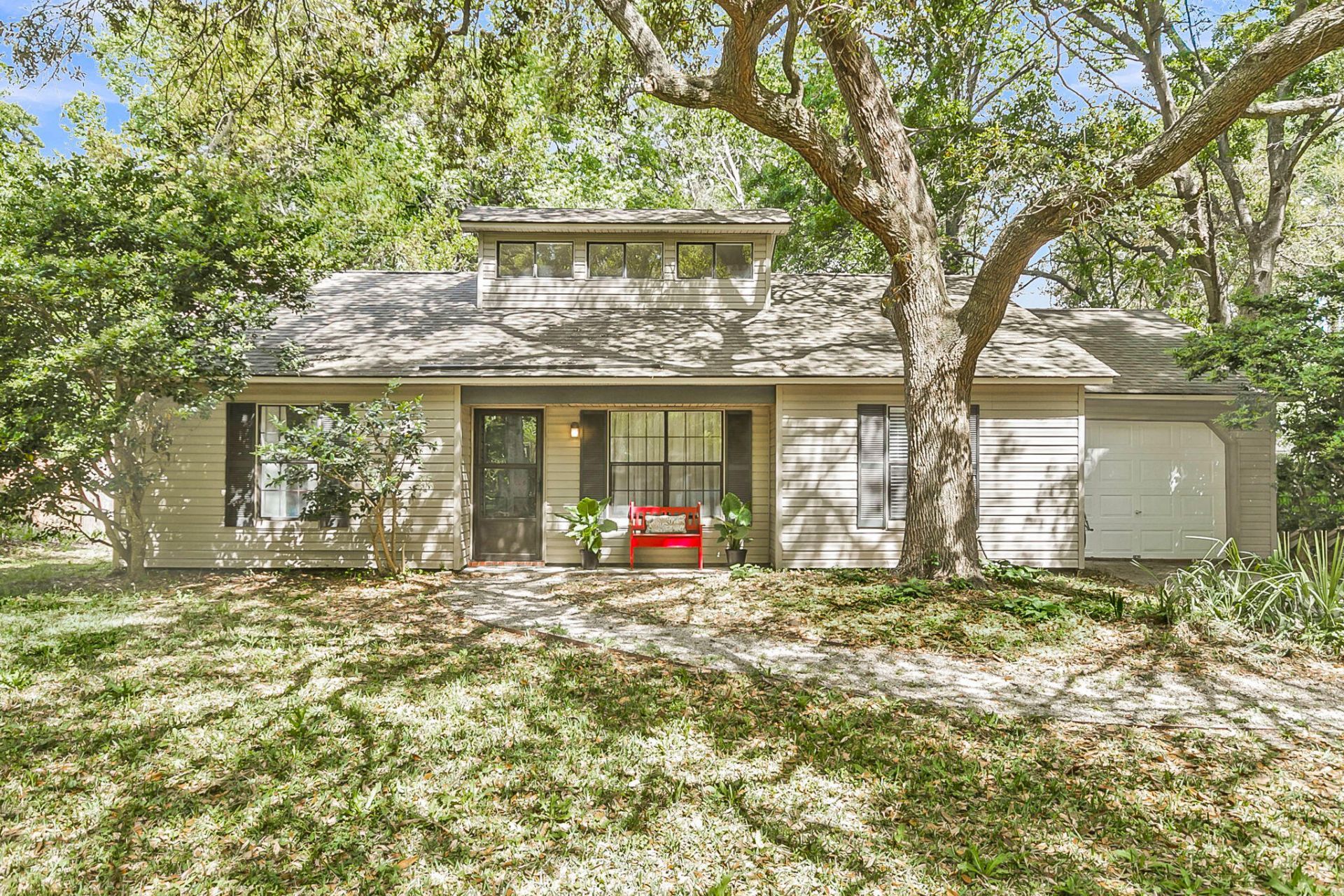 1814 Walsingham Way Photo 40