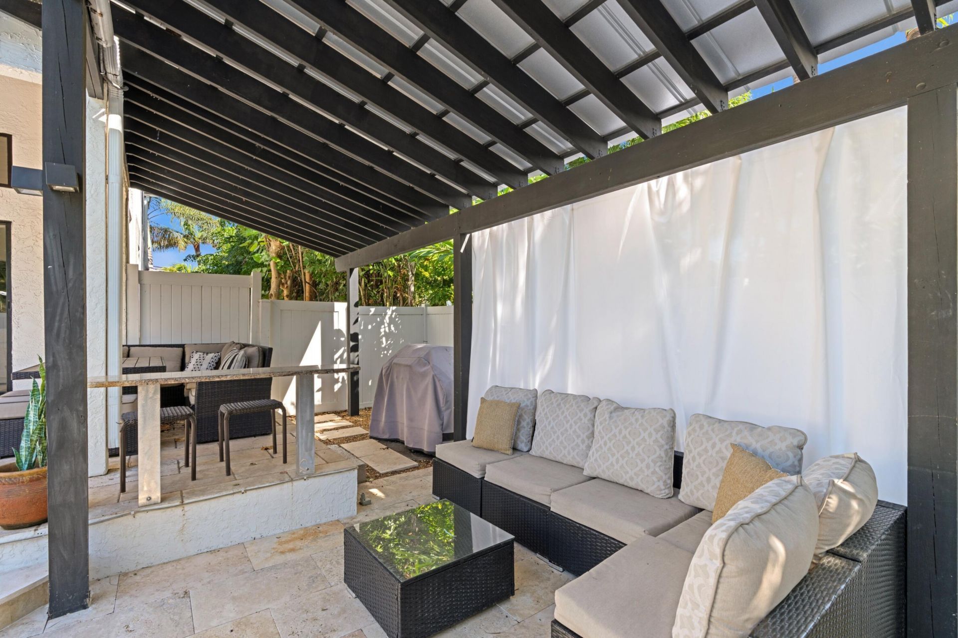 1050 Brooks Lane, Delray Beach, FL 33483 Photo