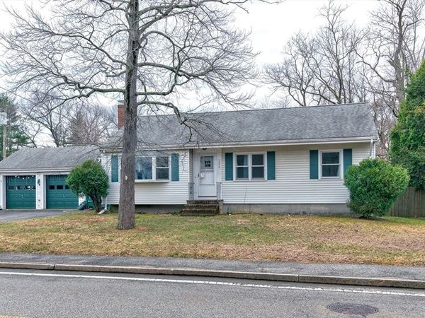 288 Thicket St, Weymouth, MA 02190