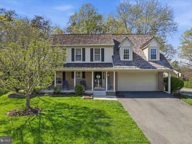 8006 OAK HOLLOW LANE, FAIRFAX STATION, VA 22039