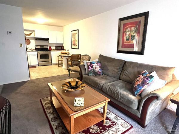 1307 Redwood Ln, Unit G, Gulf Breeze, FL 32563