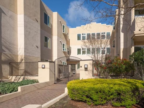 30 Lorton Avenue, Unit 302, Burlingame, CA 94010