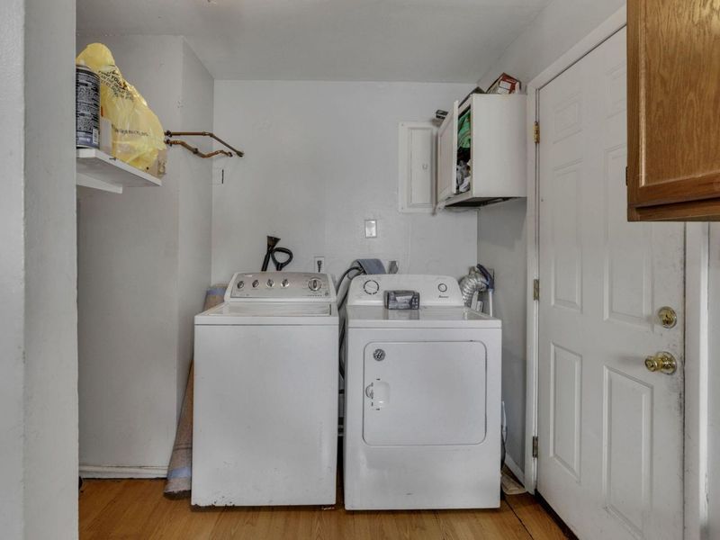 861 Derrer Road, Columbus, OH 43204 Photo 24